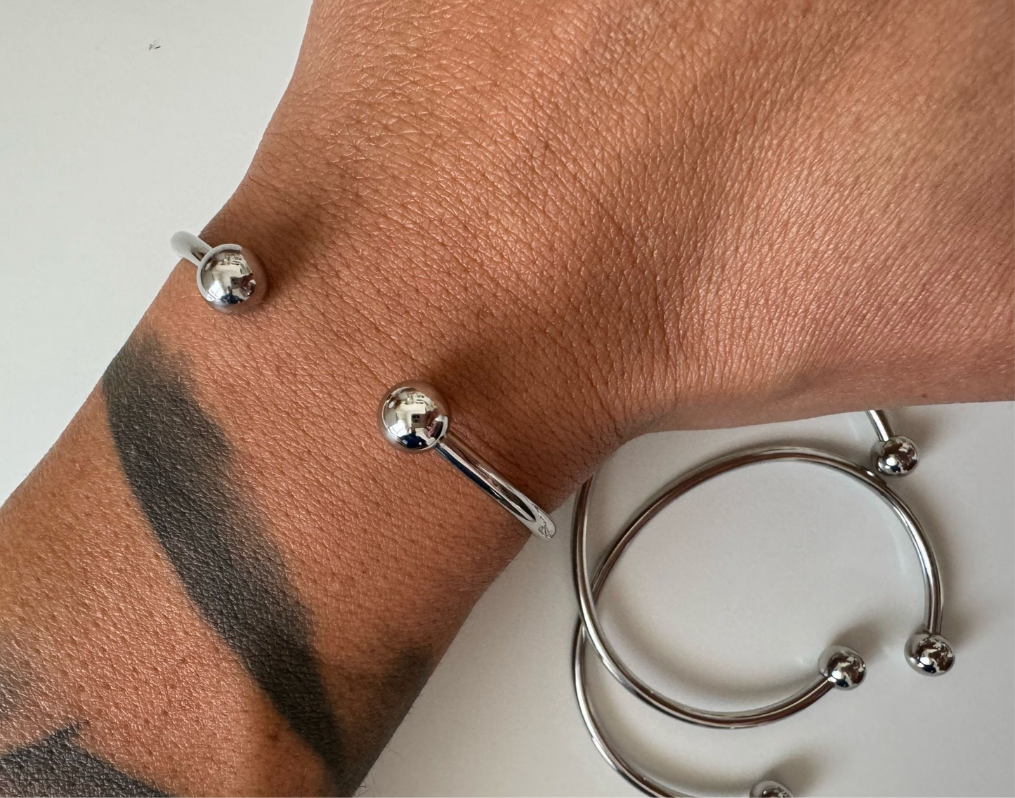 Brazalete bolas