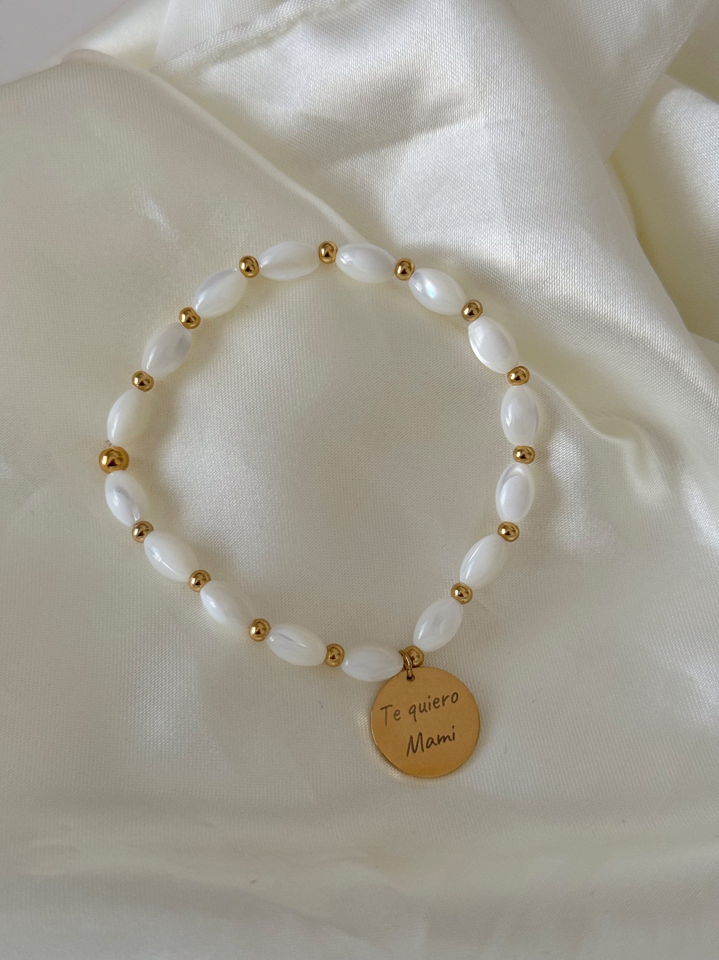 Pulsera nácar MAMÁ