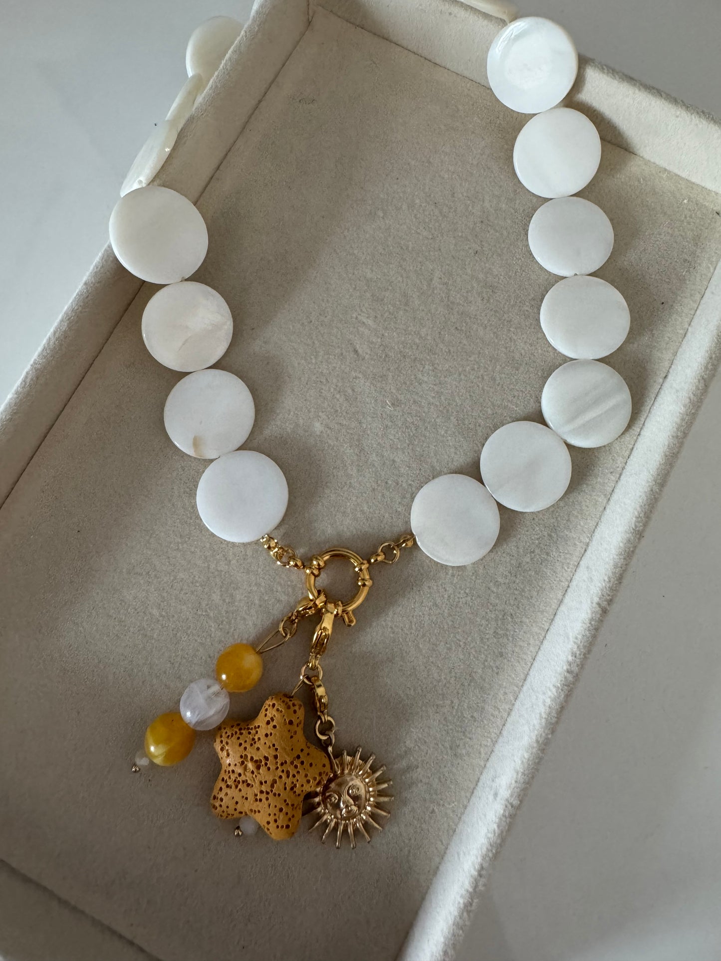 Charms Estrella piedra