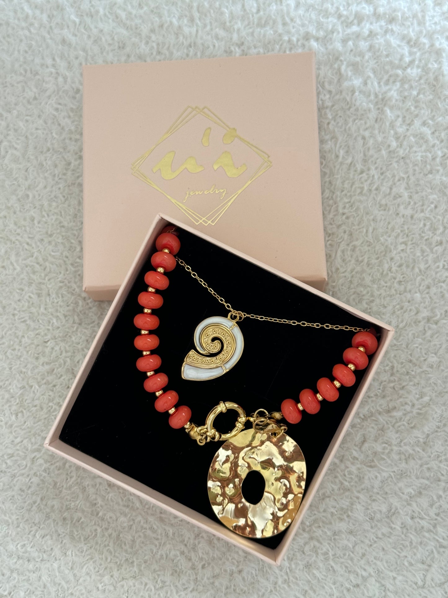 Collar India