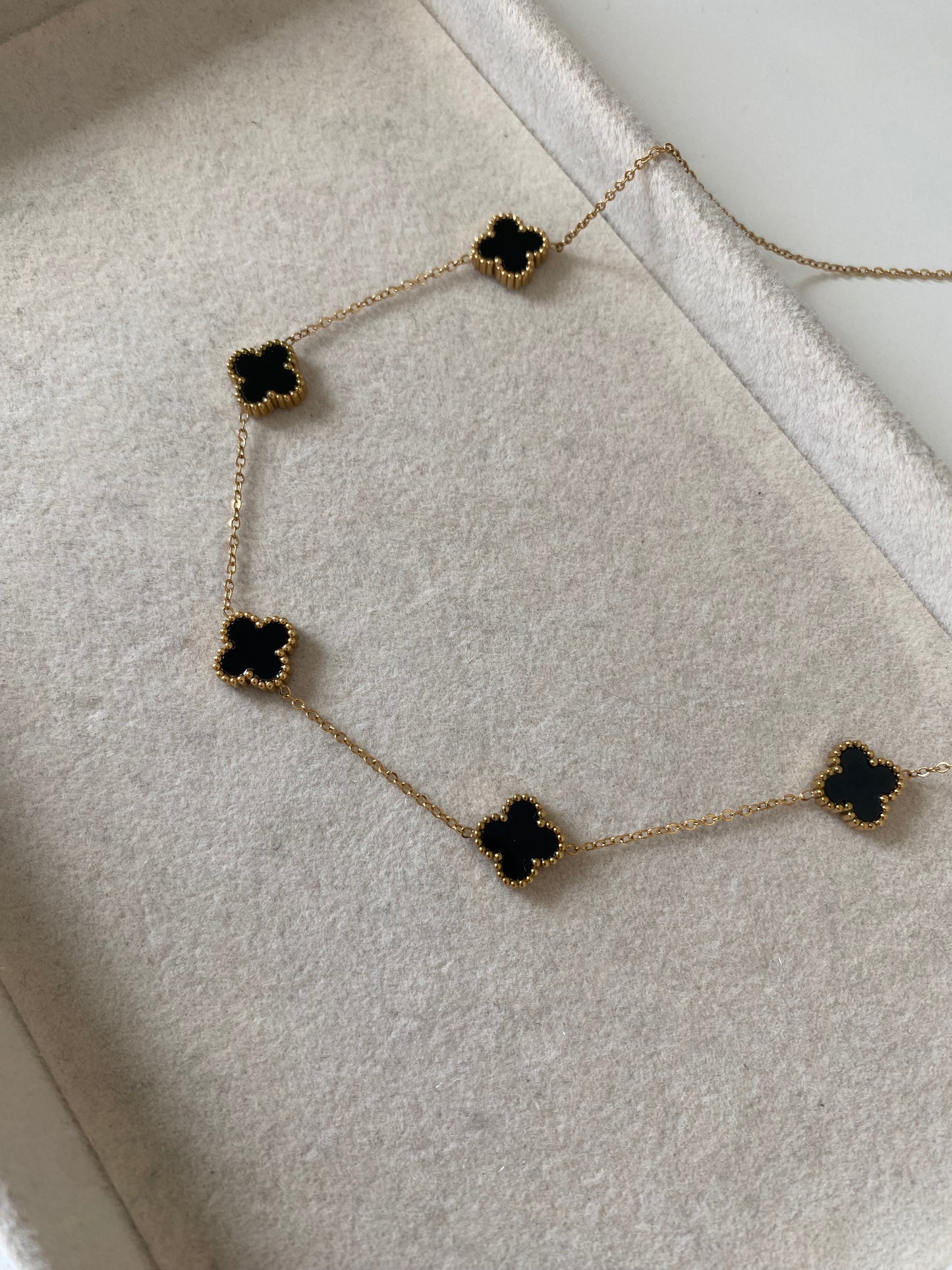 Collar Trébol black
