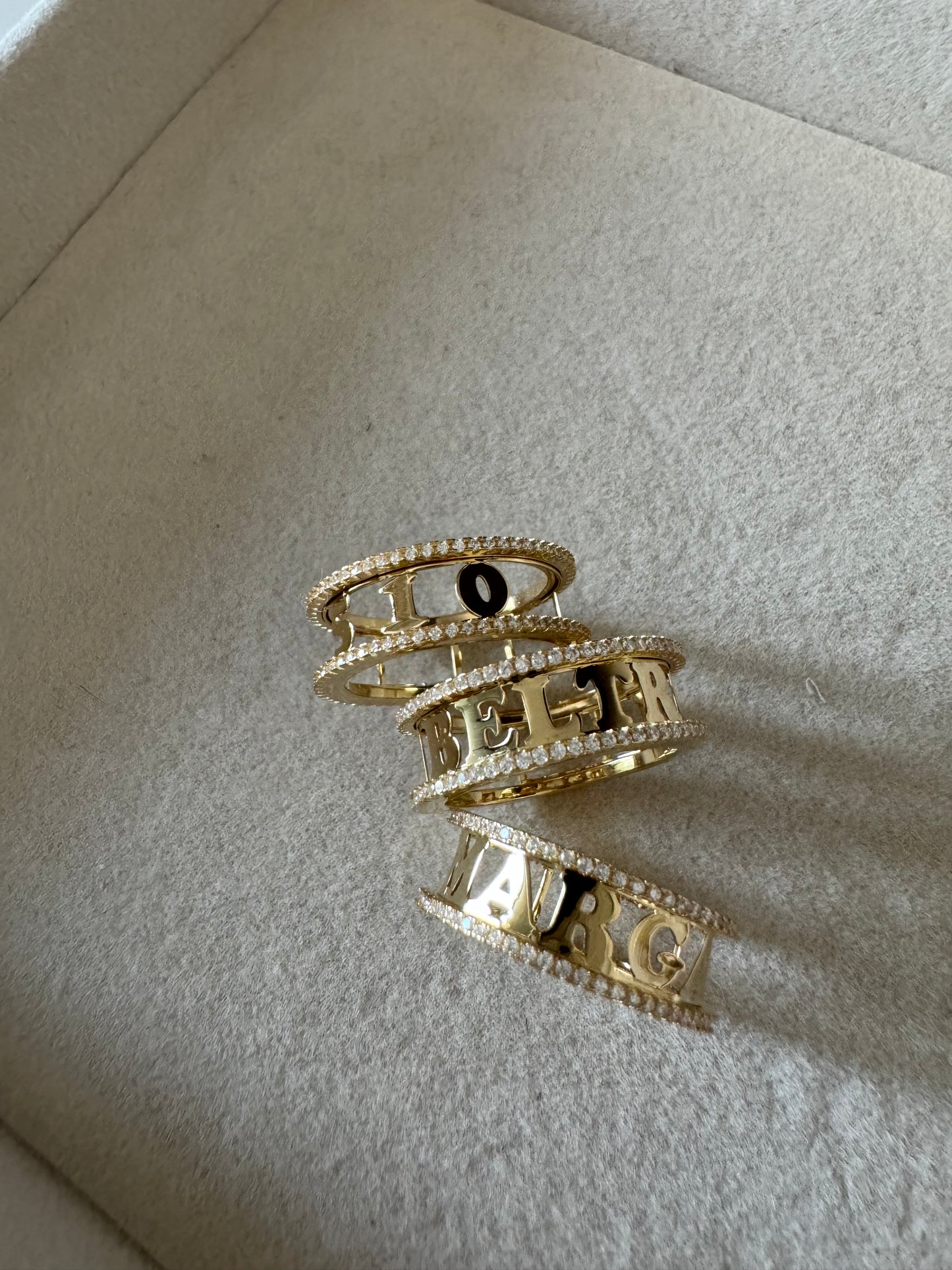 Anillo Name