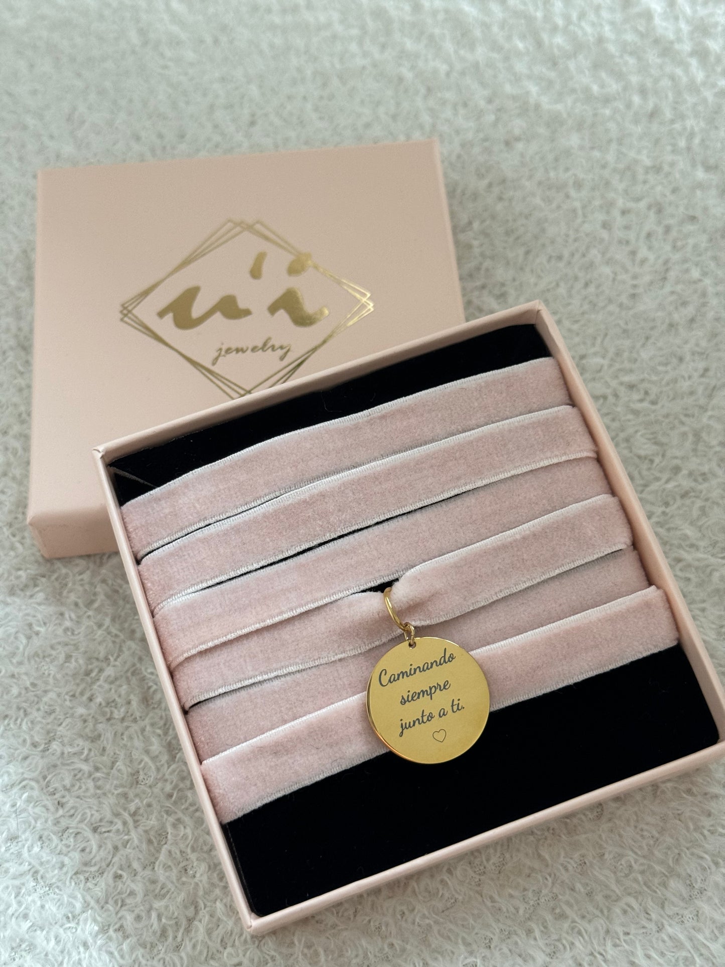 Medalla Ramo Novia oro