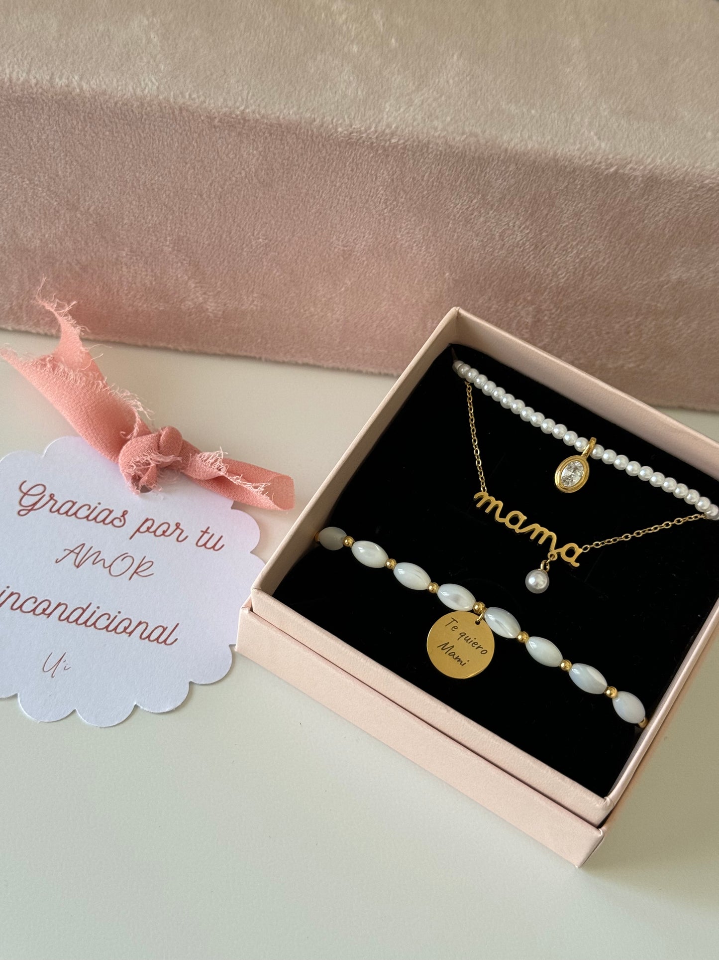 Pulsera nácar MAMÁ