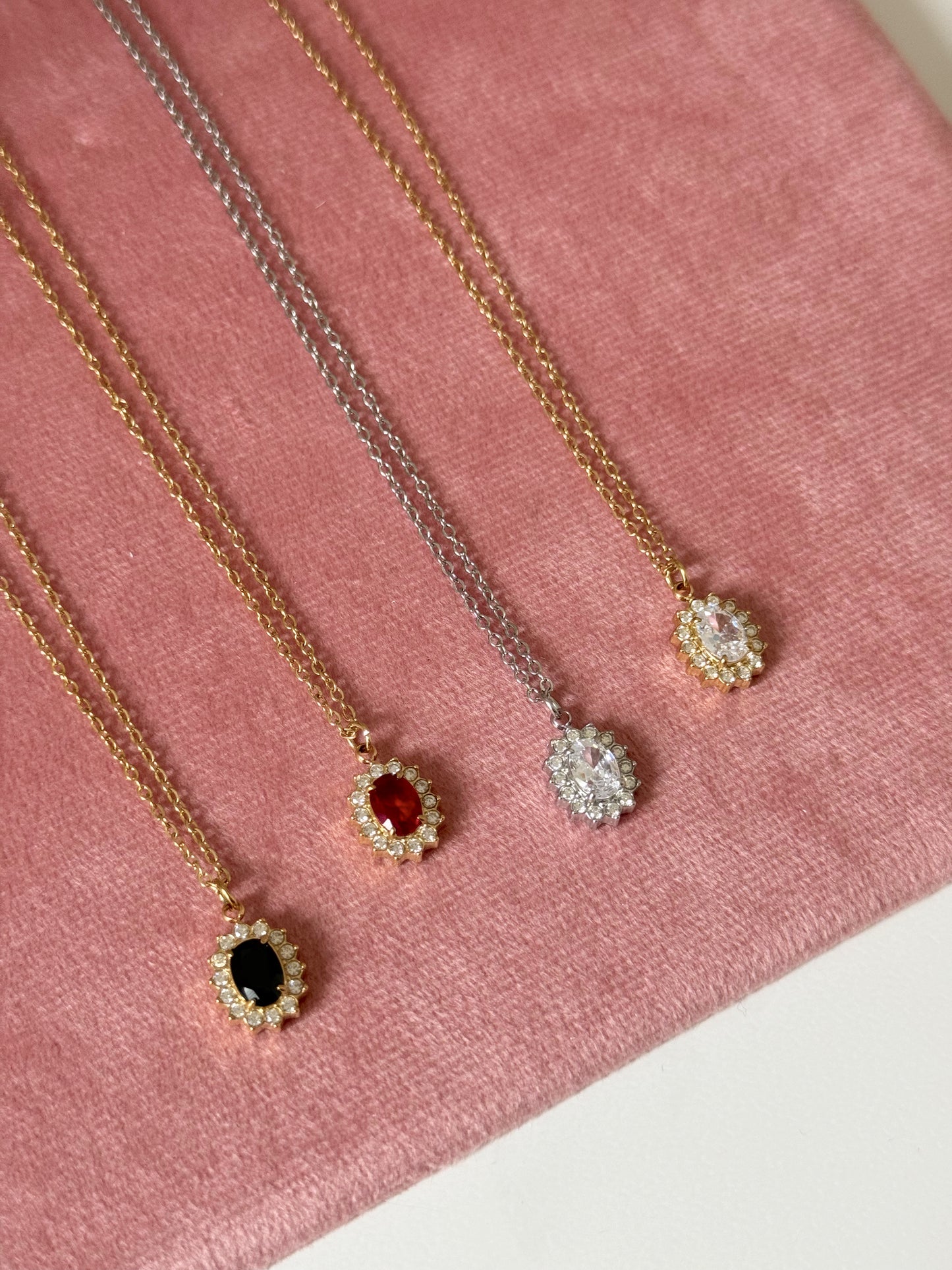 Collar Ginna