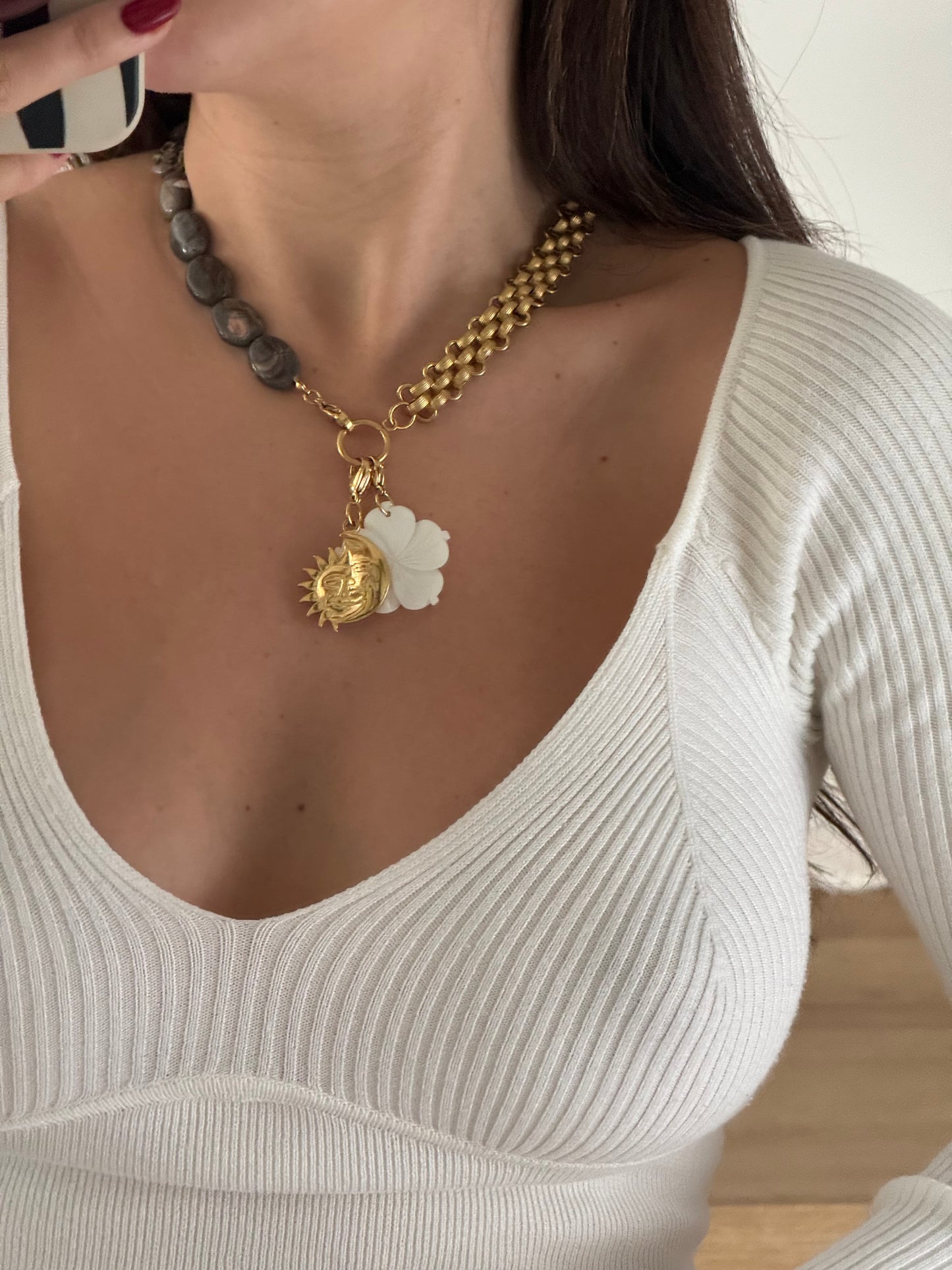 Collar Aura