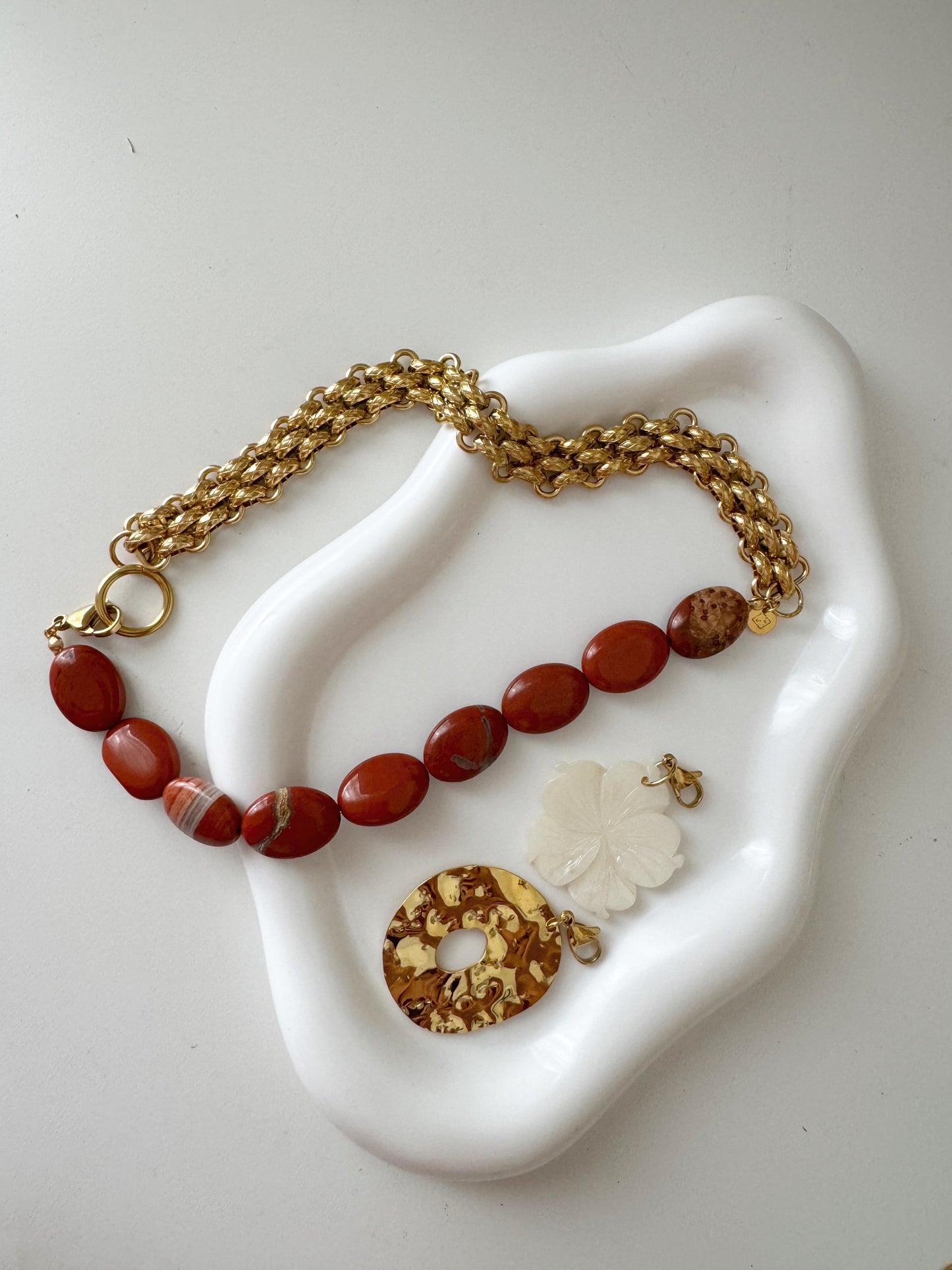 Collar Mati