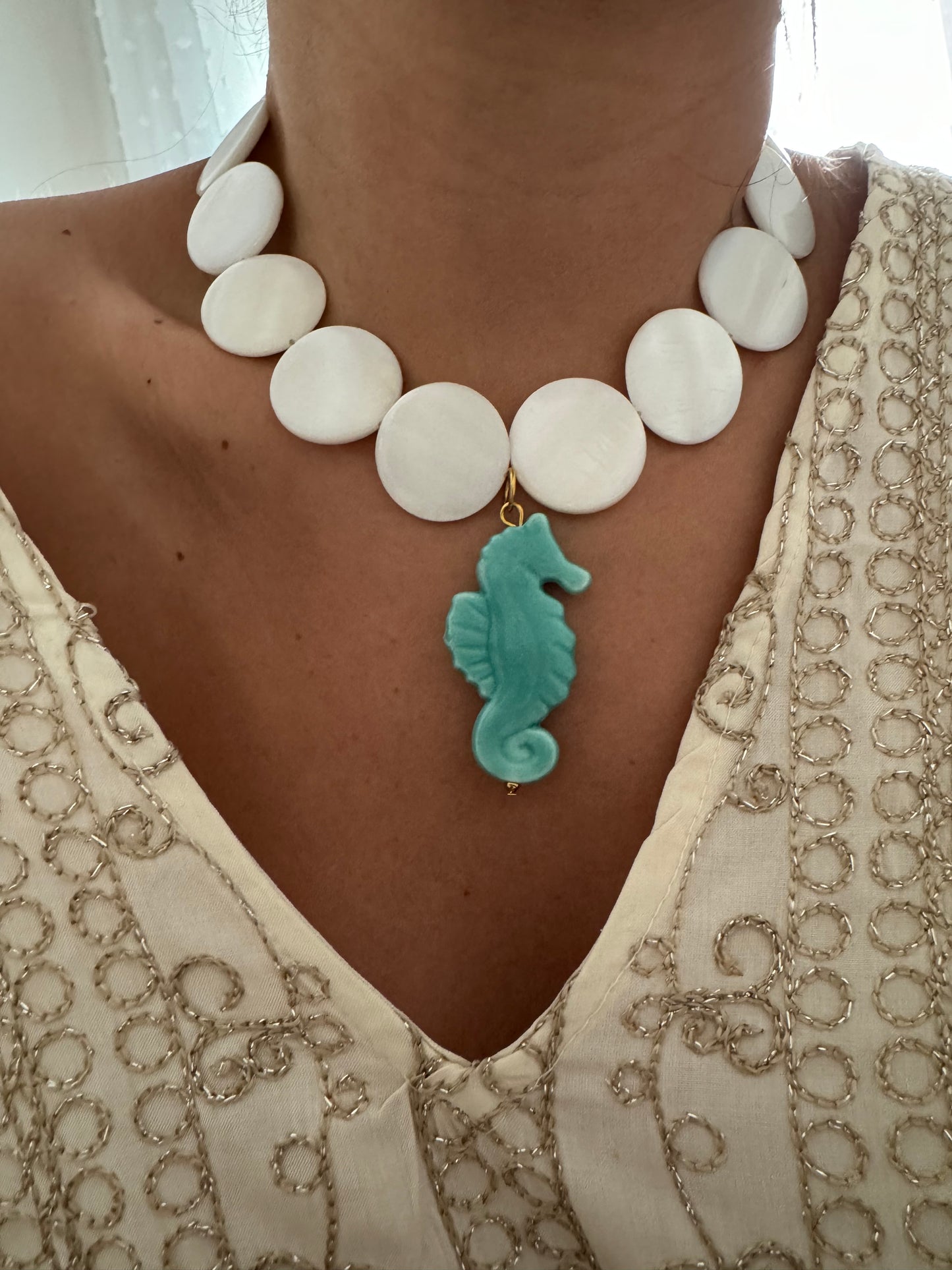Choker nácar
