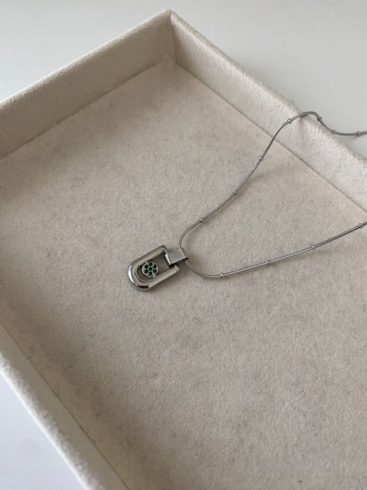 Collar Arabia