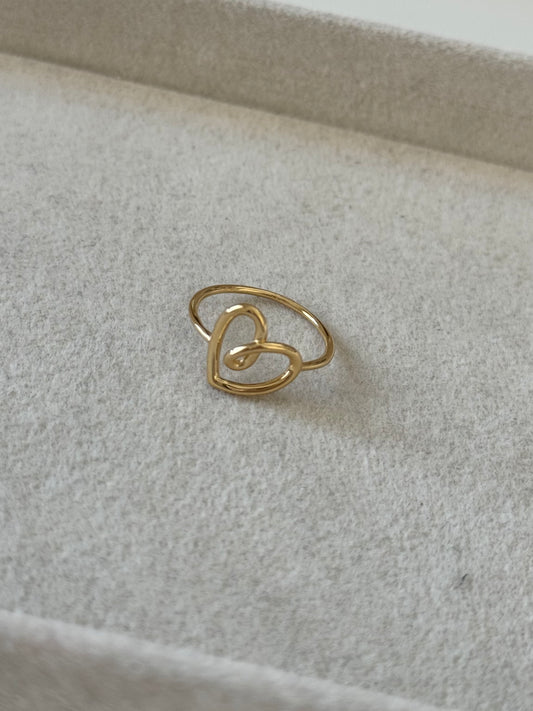 Anillo Cuore gold