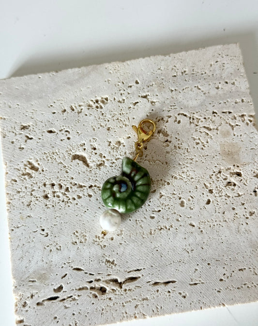 Charm caracola mini