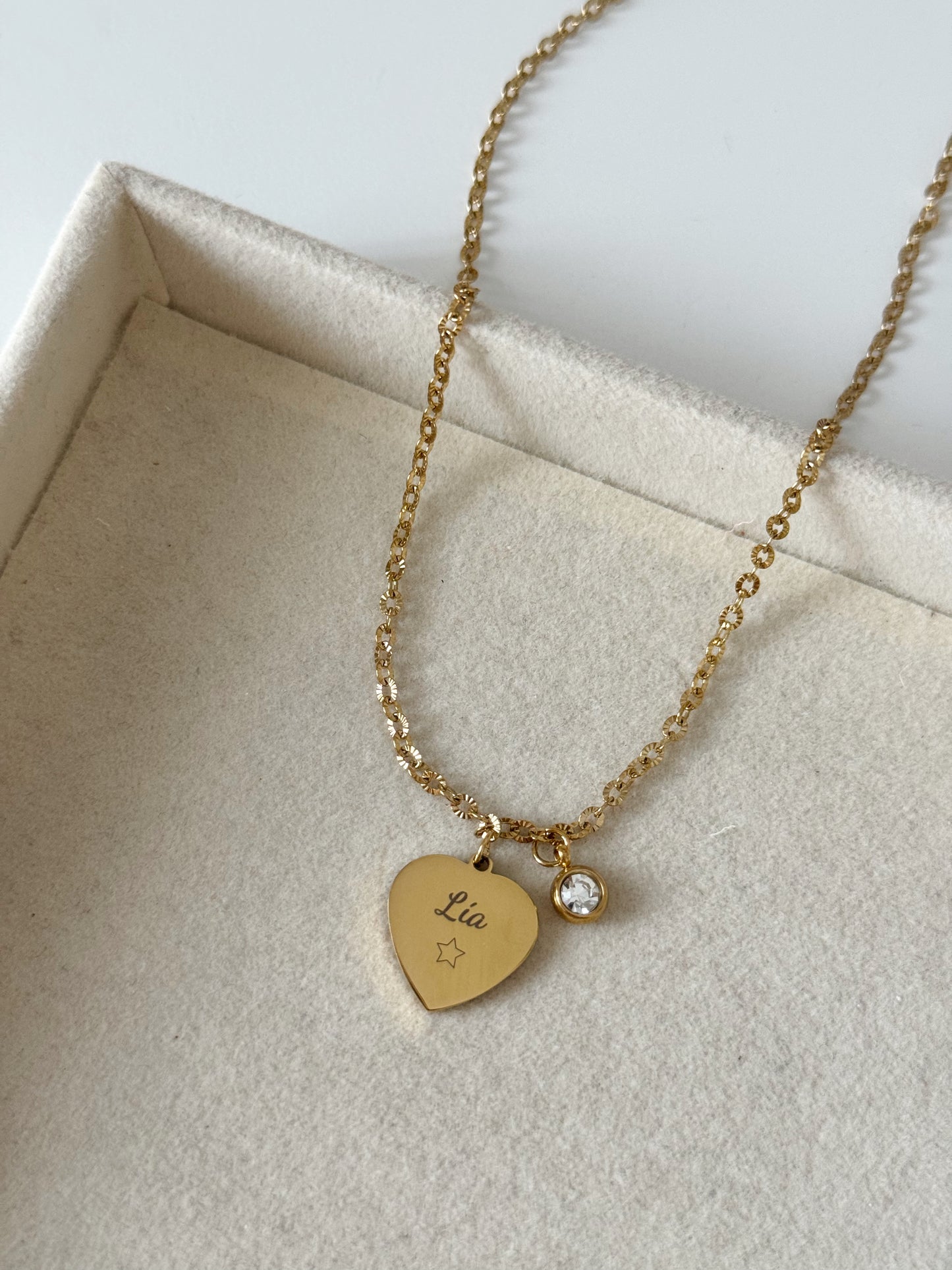 Collar Olivia corazón circonita