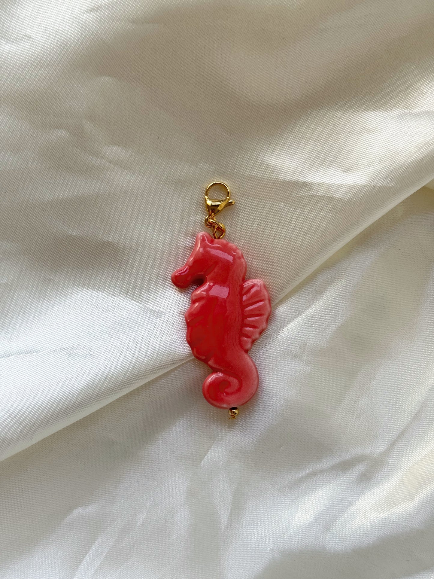 Charms caballito de mar cerámica