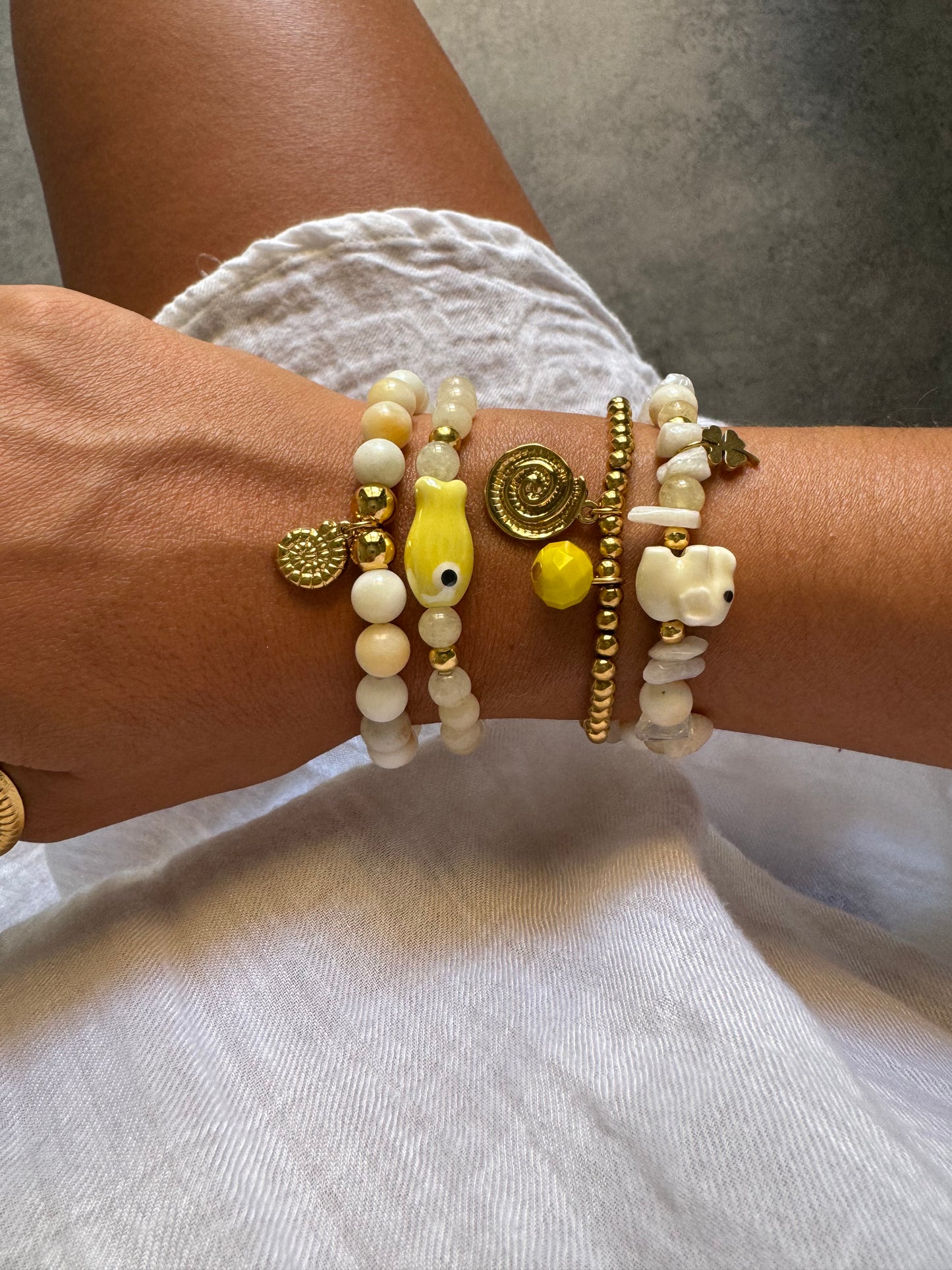 Pulsera hueso