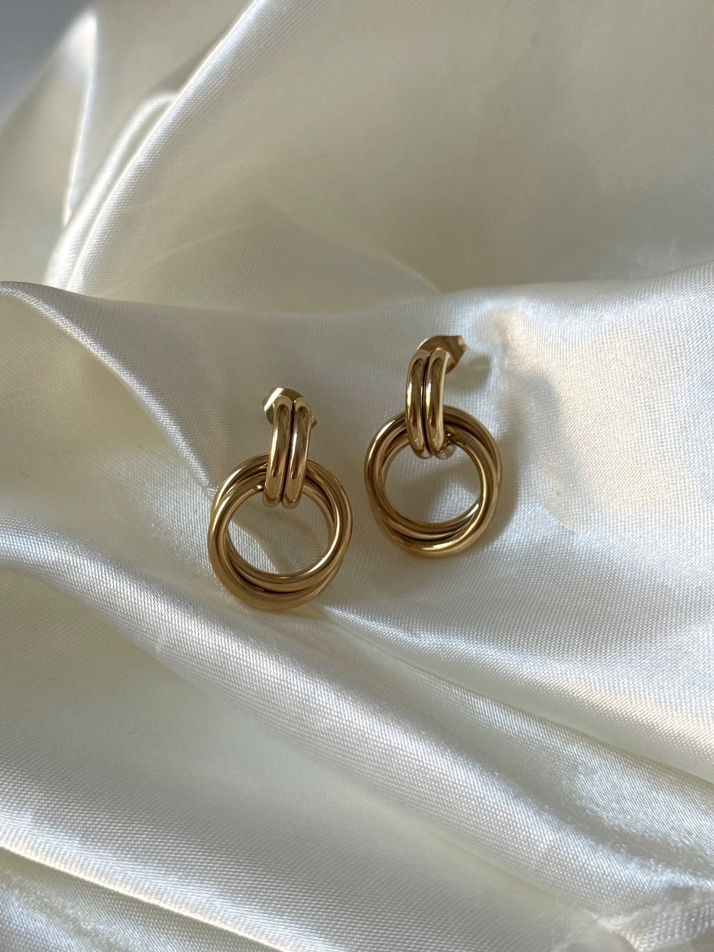 Pendientes América