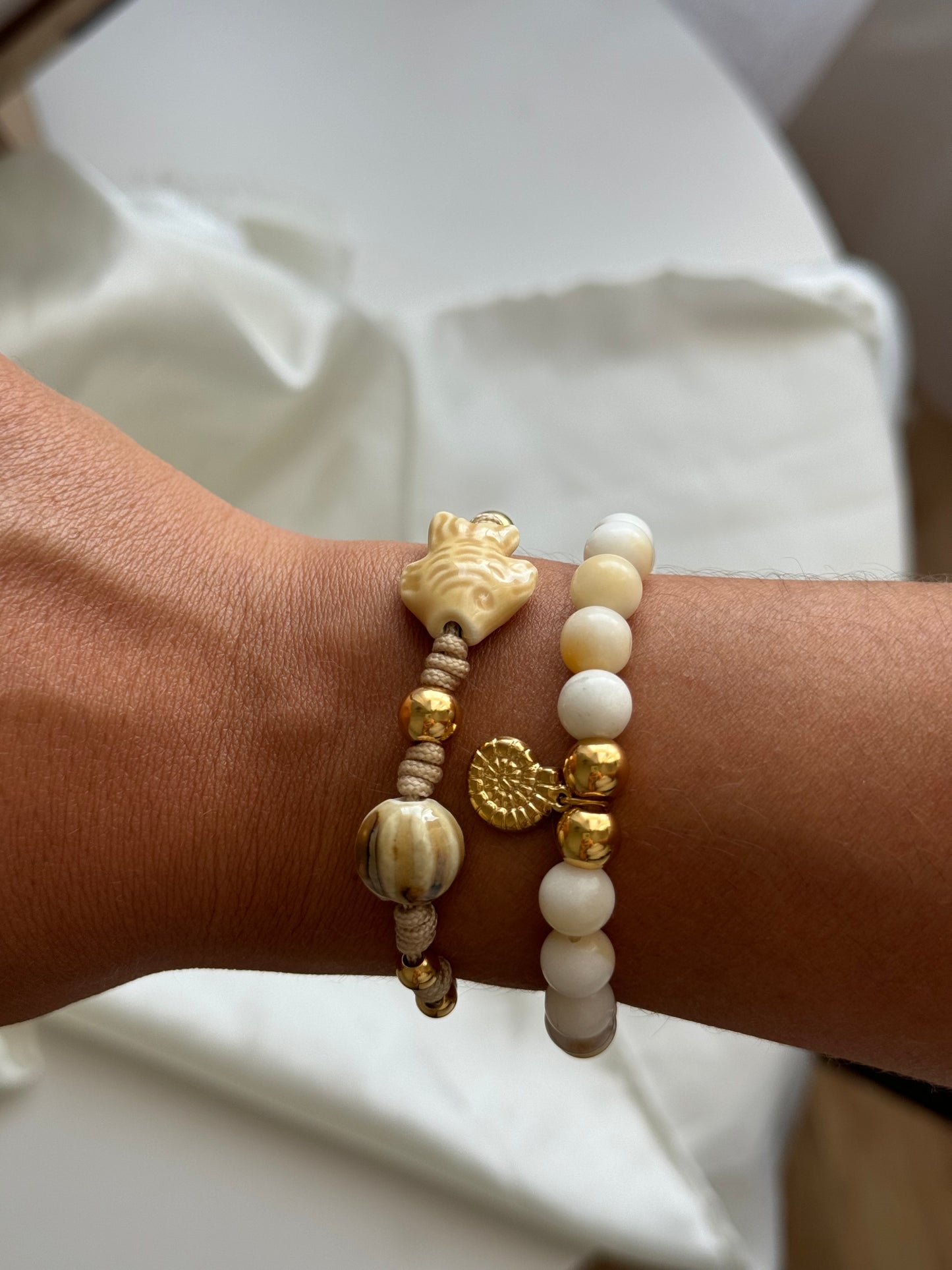 Pulsera hueso